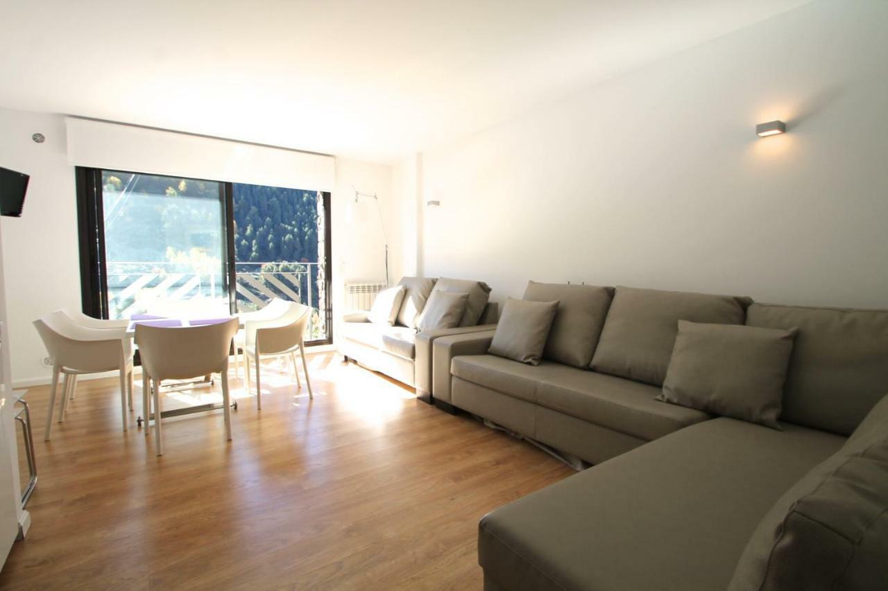 Genciana Estudio En El Tarter, Zona Grandvalira